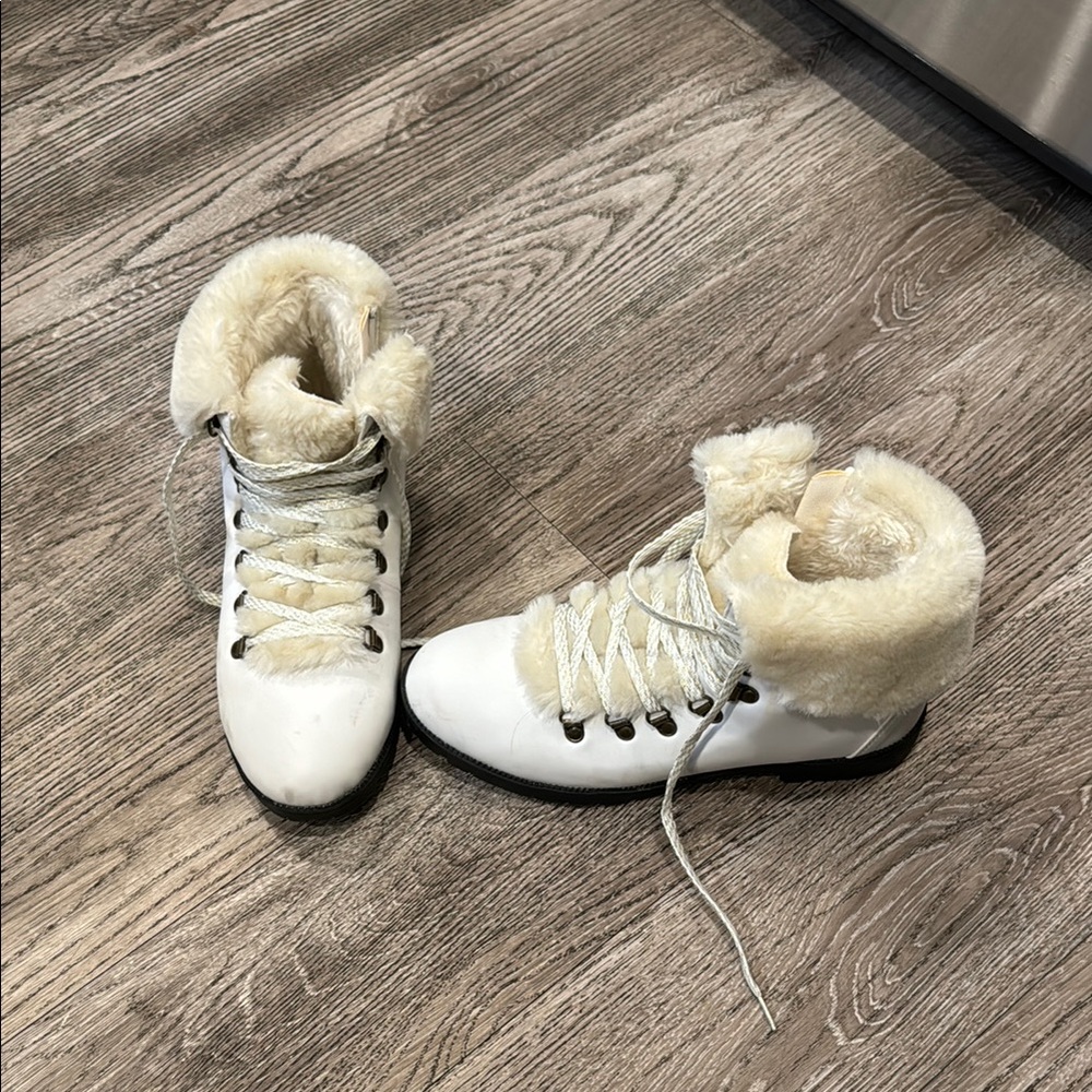 Furry White Winter Boots